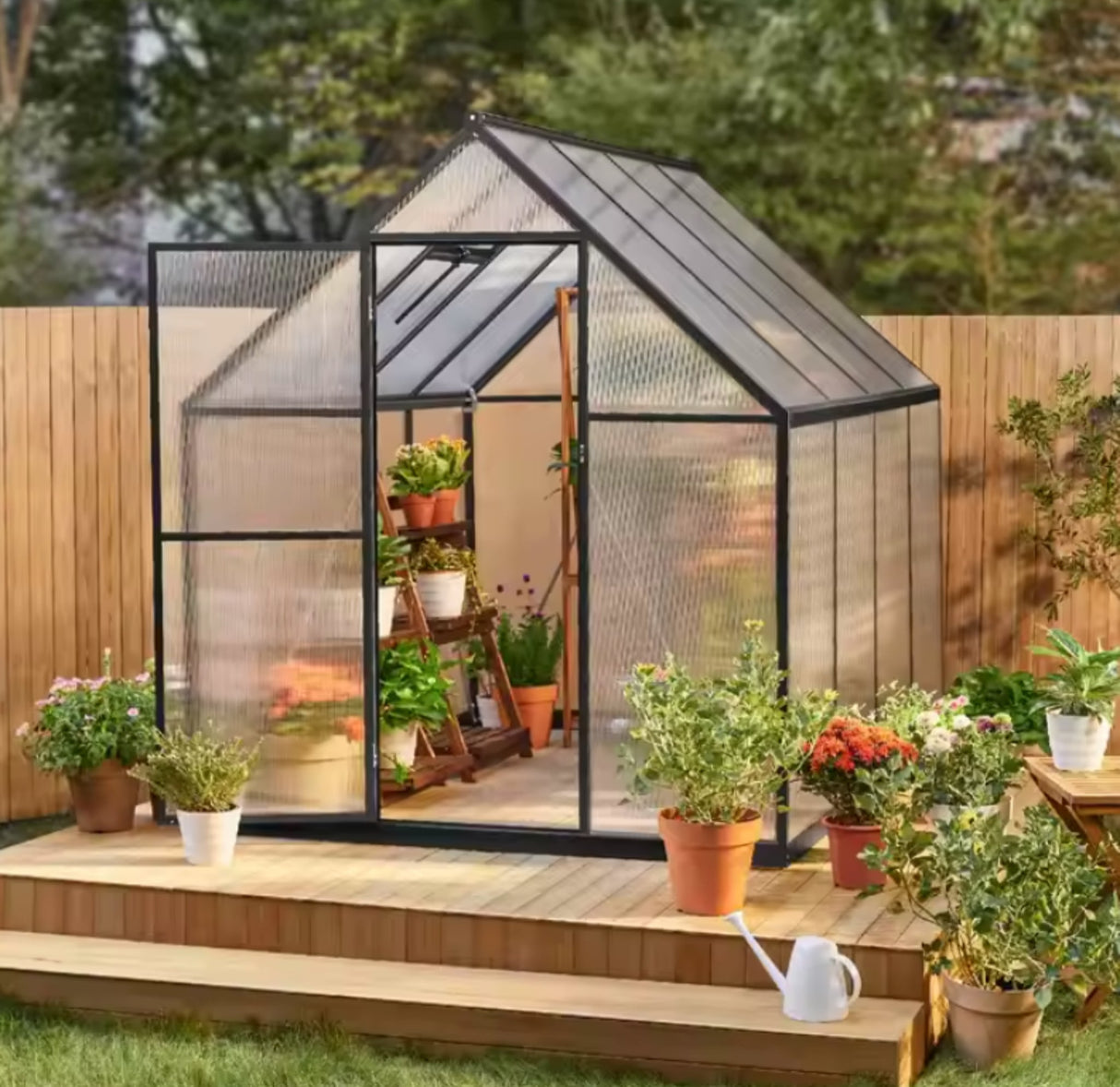 UrbanGrow Polycarbonate Greenhouse